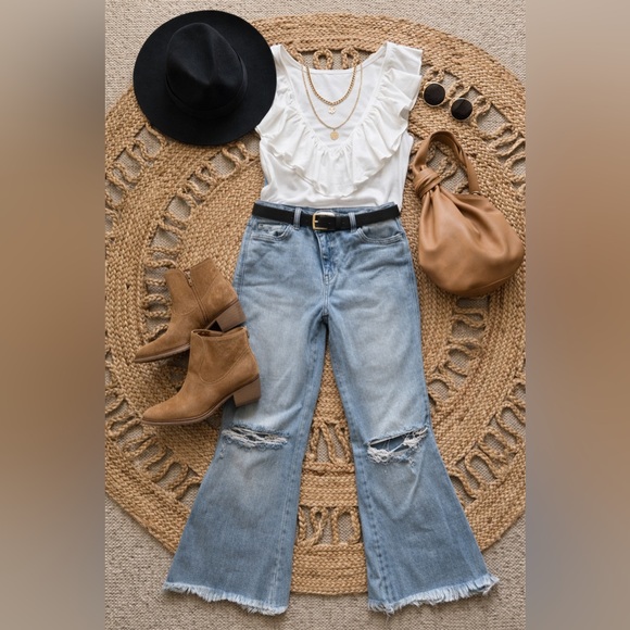 Flying Monkey Denim - Stylish distressed Women's Jeans